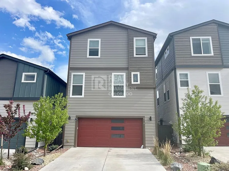 4183 Parkwood Trl — Photo 1