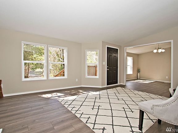3rd image of 14931 W Harvest Ln