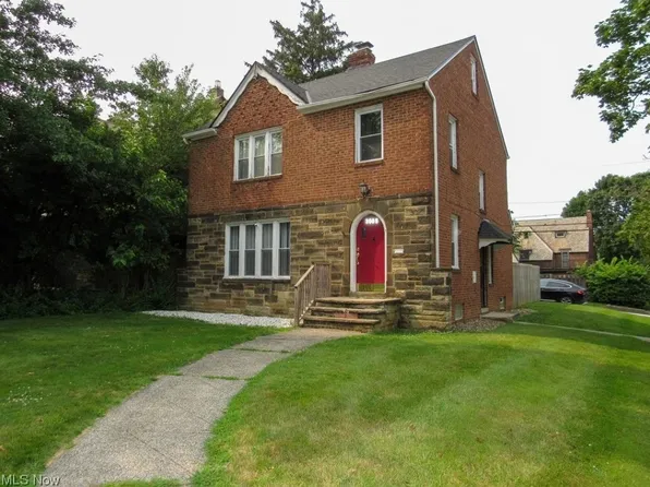 3565 Raymont Blvd, University Heights, OH 44118