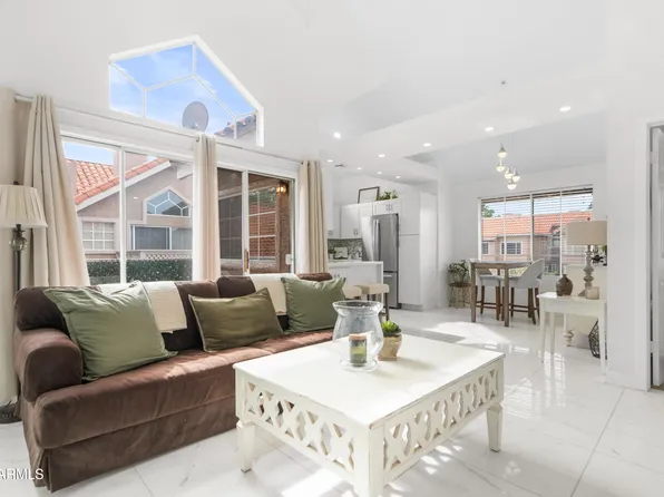 1633 E LAKESIDE Drive #45, Gilbert, AZ 85234