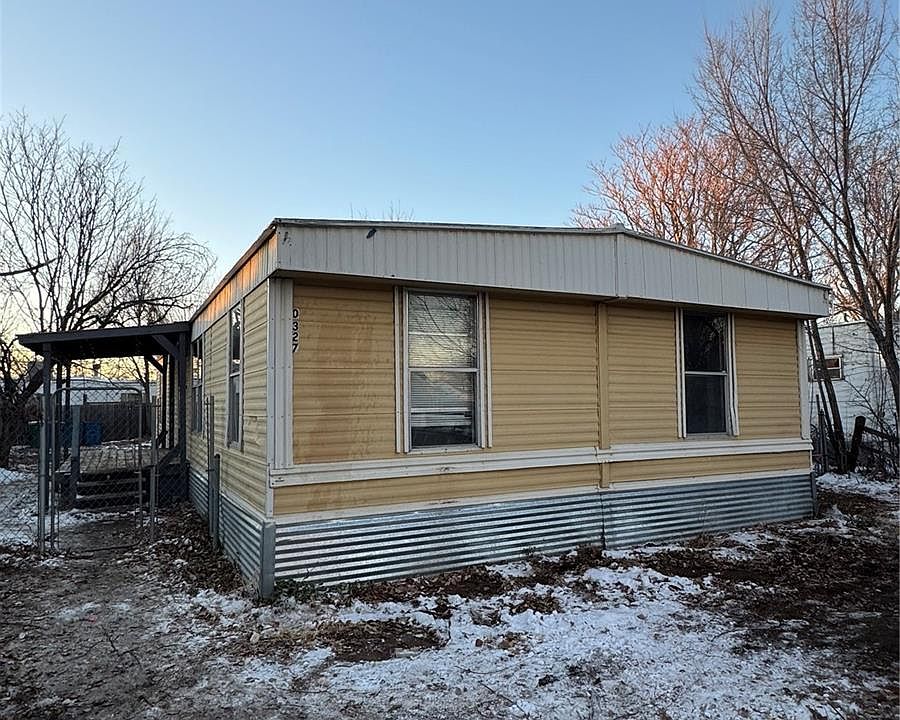 1st image of 327 Cherry Street