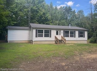 3267 E Snover Rd, Mayville, MI 48744