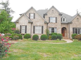 3 Nolen Ct, Greensboro, NC 27408