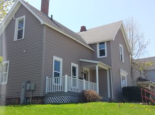 205 W Main St, Reedsburg, WI 53959