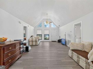 494 Spring St, Social Circle, GA 30025