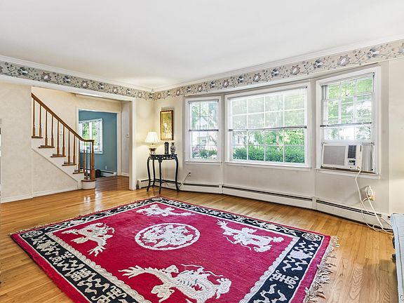 5th image of 11A Prospect Drive N