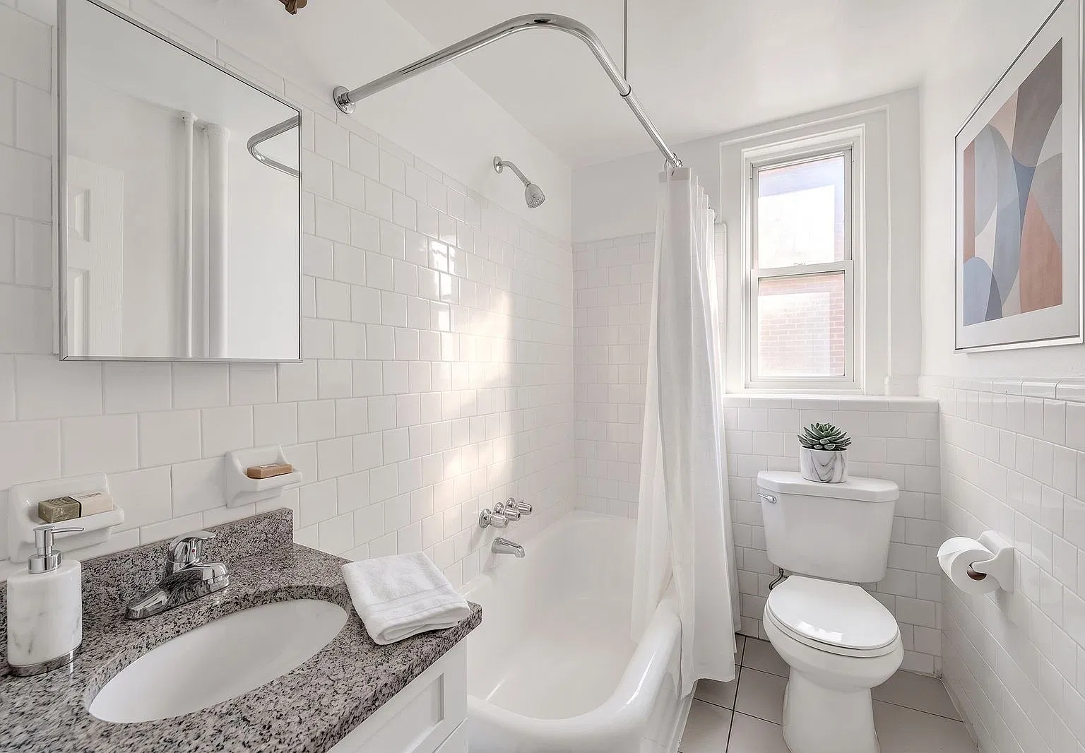 8301 Bay Pkwy — Photo 4