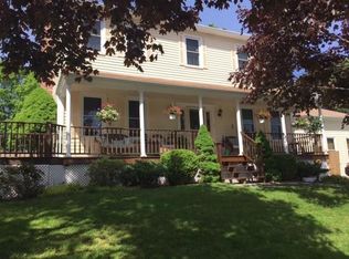 8 Olivia Ct, Johnston, RI 02919