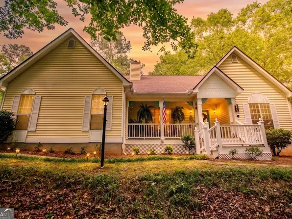 7306 Melrose Ct, Villa Rica, GA 30180