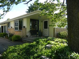 2068 County Highway Dk, Sturgeon Bay, WI 54235