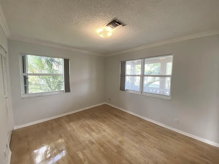 2480 Juniper Dr #204 — Photo 14