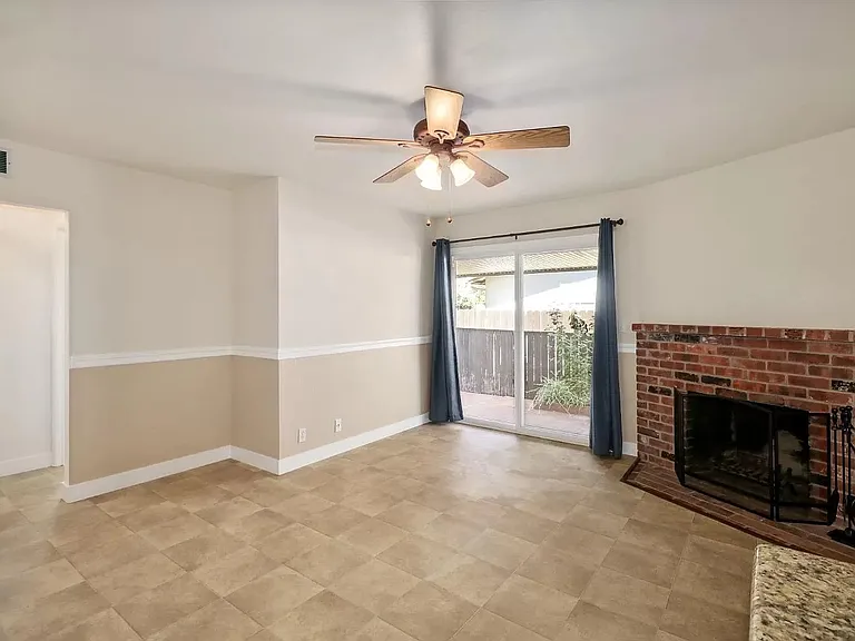 9036 New Dawn Dr — Photo 11