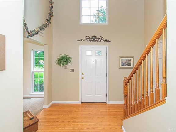 2nd image of 650 Harpwood Dr
