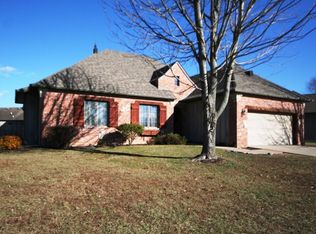 617 E Current Dr, Ozark, MO 65721