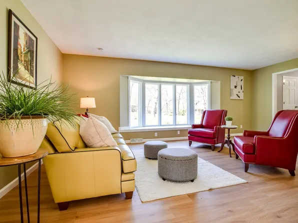 5860 Winchester Avenue, Marshall, WI 53559
