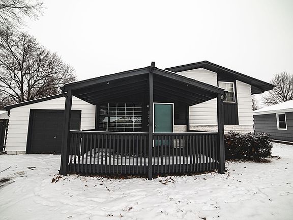 2nd image of 8214 Ruskin Way
