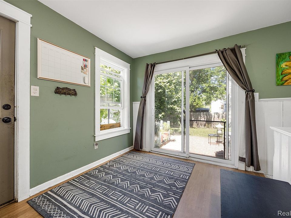 731 Spencer St, photo 7