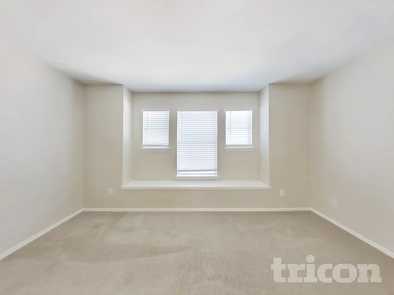 7 Beacon Oak — Photo 6