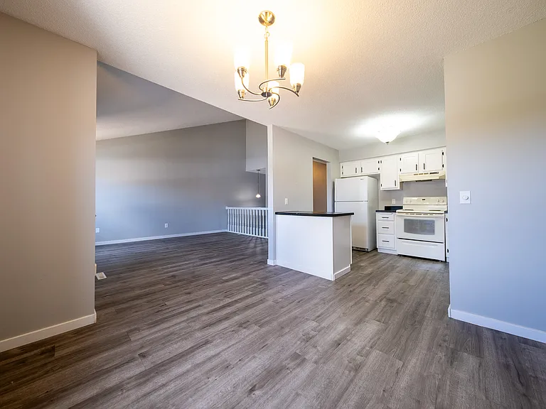 4108 S Meadowlark Rd — Photo 5