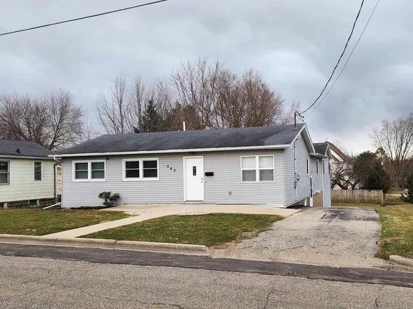 545 Jewett STREET, Platteville, WI 53818