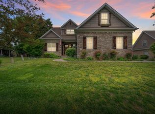 330 McIntyre St, Bowling Green, KY 42101