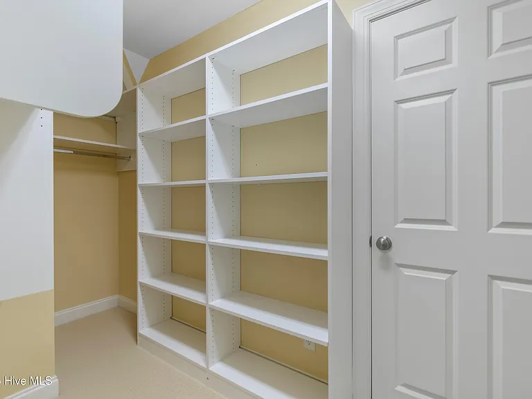3792 Bancroft Pl — Photo 34