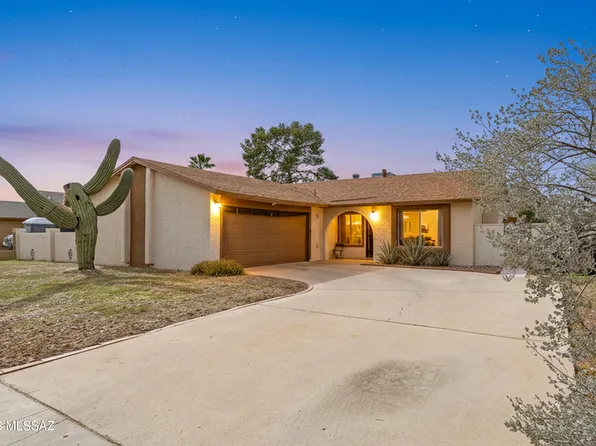 2710 S Black Moon Dr, Tucson, AZ 85730