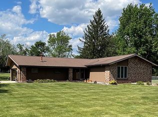 1530 W Rock Springs Rd, Decatur, IL 62521