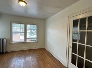 Clayton Place, Seattle, WA 98102