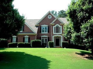 1655 Chattahoochee Run Dr, Suwanee, GA 30024