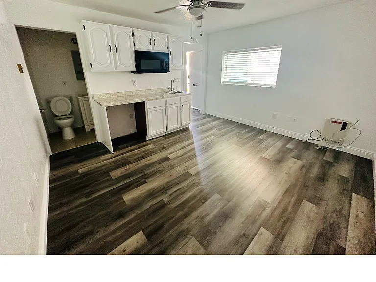 Palin Cir — Photo 3