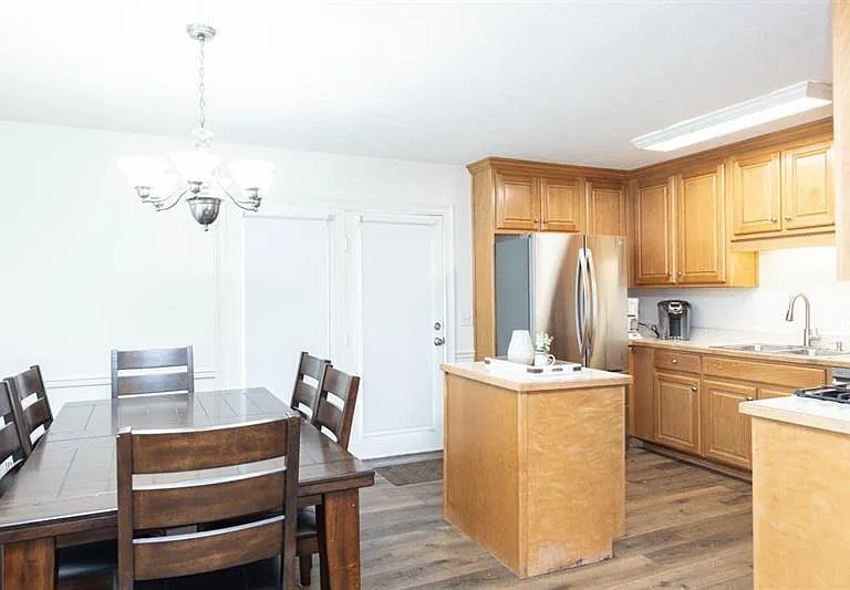 3200 Lee Dr — Photo 23