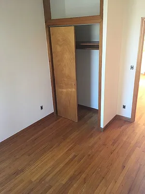 Rented by APT212 INC | media 4