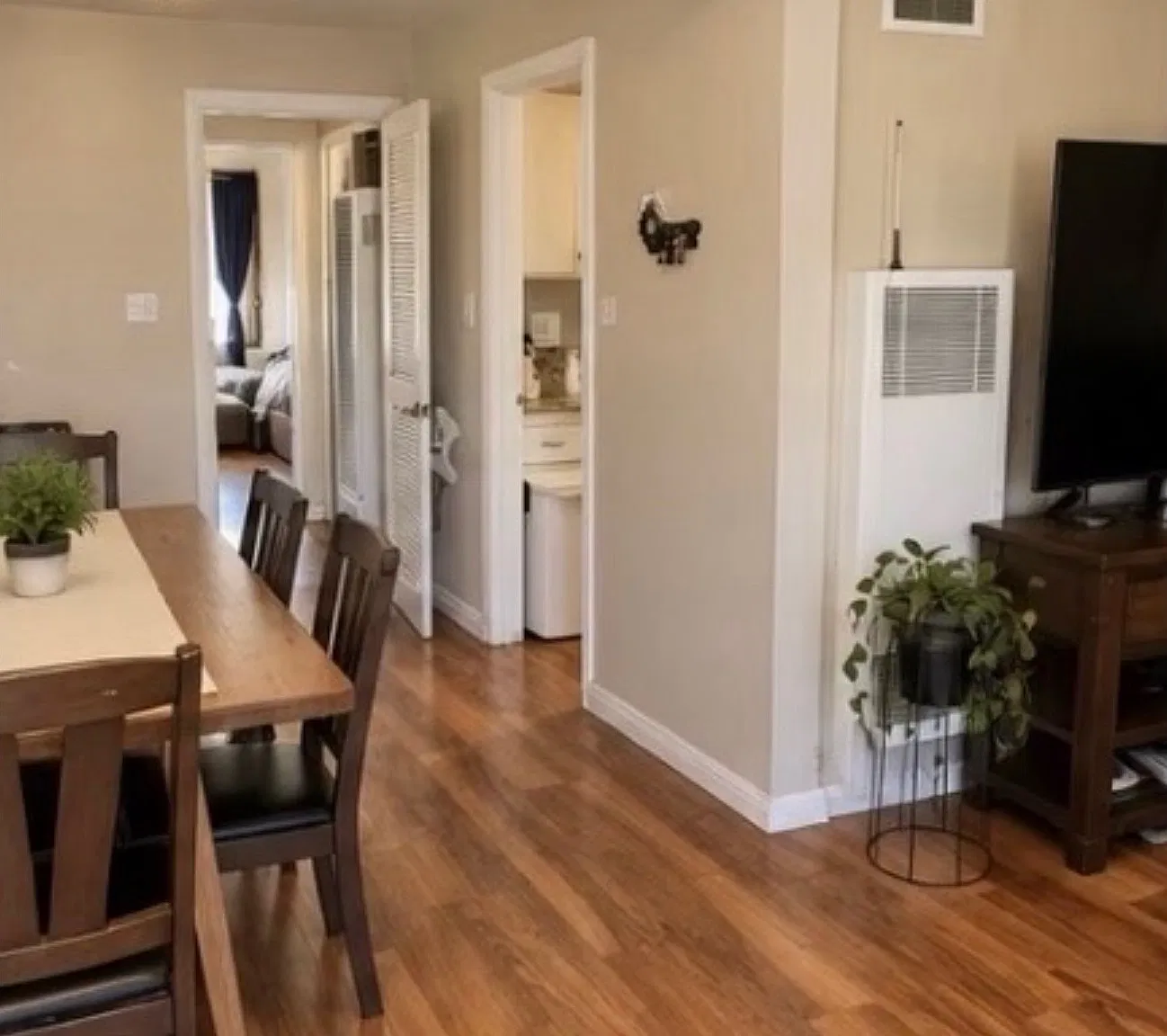 2 bed, 792 sqft, $2,350 — Photo 3