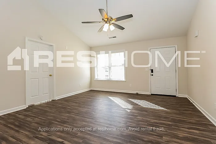 632 Zellwood Dr — Photo 12