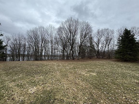 3rd image of L1 Crescent Rd
