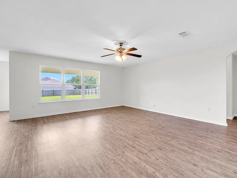 4924 Kensington Ln — Photo 6