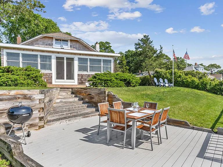 6340 Great Peconic Bay Blvd — Photo 7