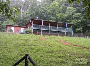 1425 Sorrells Cove Rd, Clyde, NC 28721