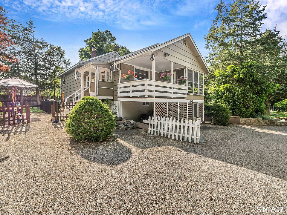 1st image of 385 Roses Mill Road