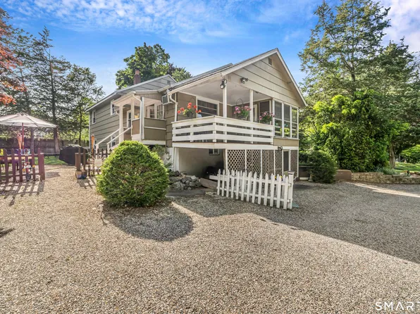385 Roses Mill Road, Milford, CT 06460