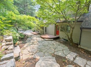 106 Great Plain Ave, Wellesley, MA 02482