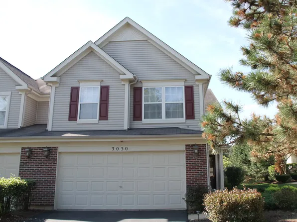 3030 Crystal Rock Rd, Naperville, IL 60564