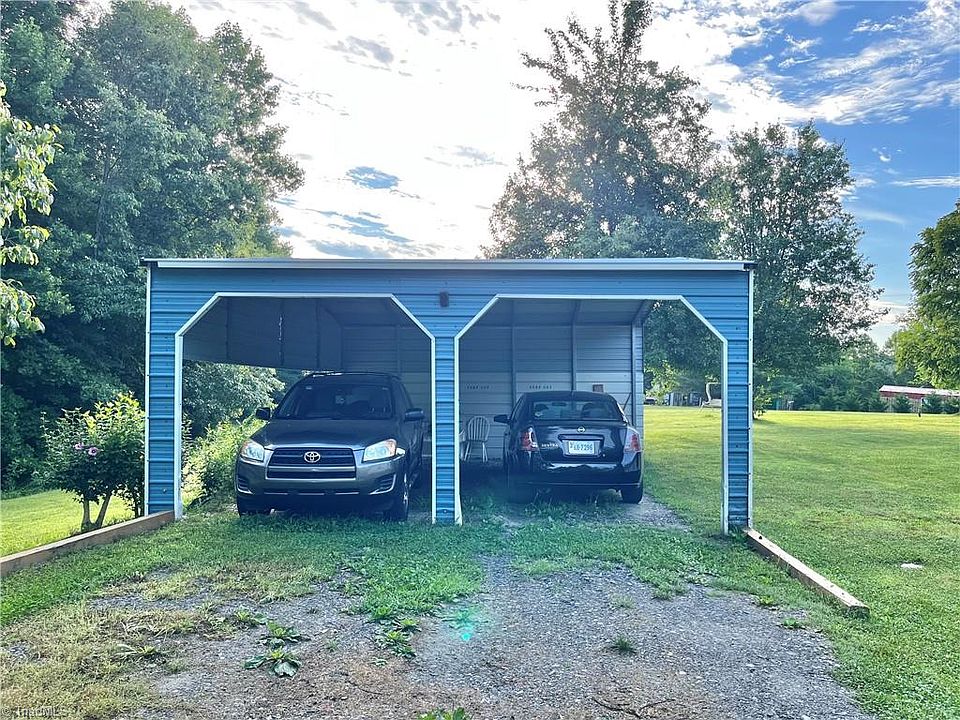 574 Pell Ln, Claudville, VA 24076 MLS 1111211 Zillow