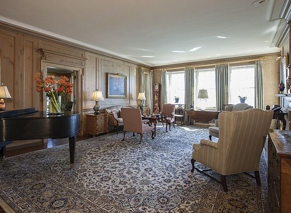 4th image of 1500 N Lake Shore Dr #17C