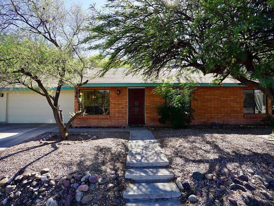 1st image of 2150 S Cerro Dr