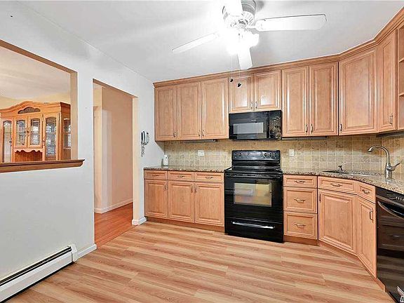 3rd image of 260 Port Ave