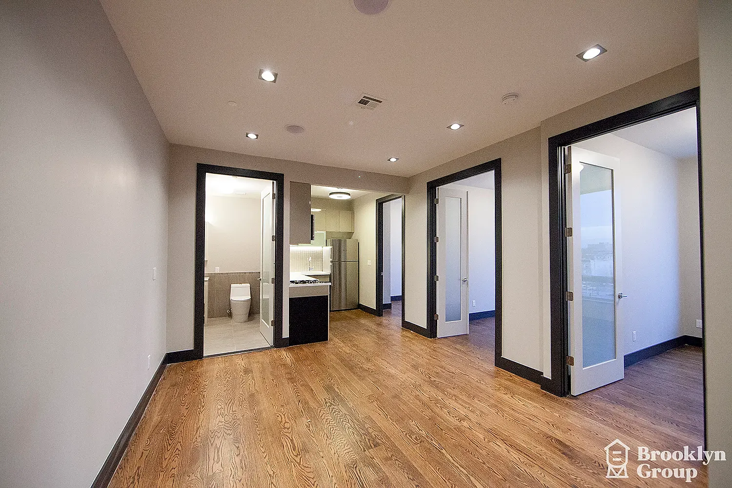 867 Dekalb Avenue — Photo 3