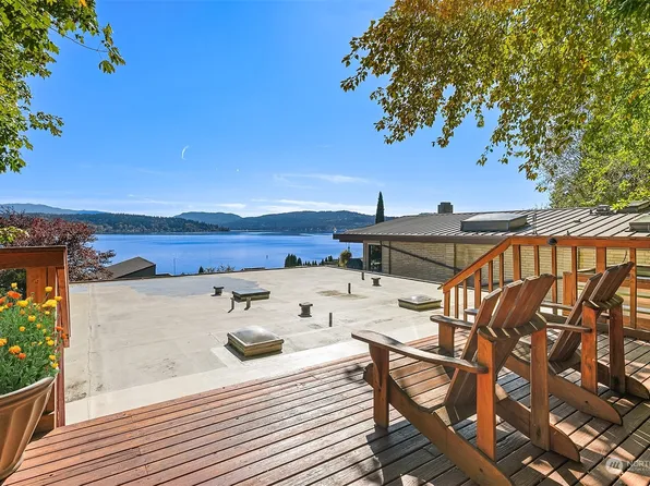 1020 W Lake Sammamish Parkway NE, Bellevue, WA 98008