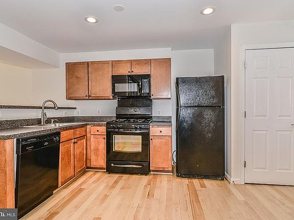 5th image of 1407A N Van Dorn St Unit A